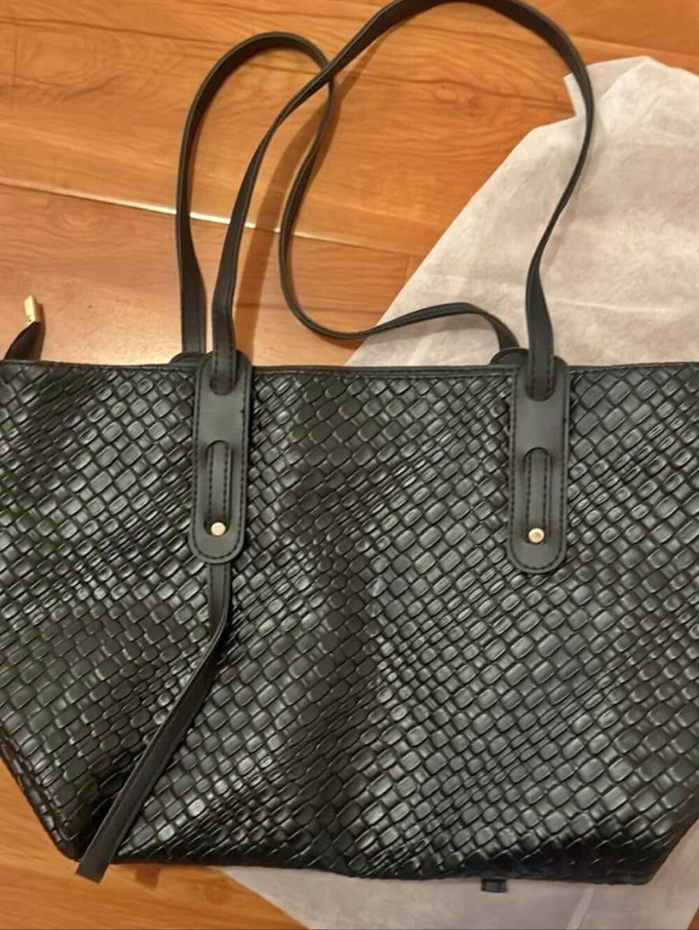 BRAND NEW NEVER WORN Black Textured Tote Bag Shoulder Handbag Everyday Satchel